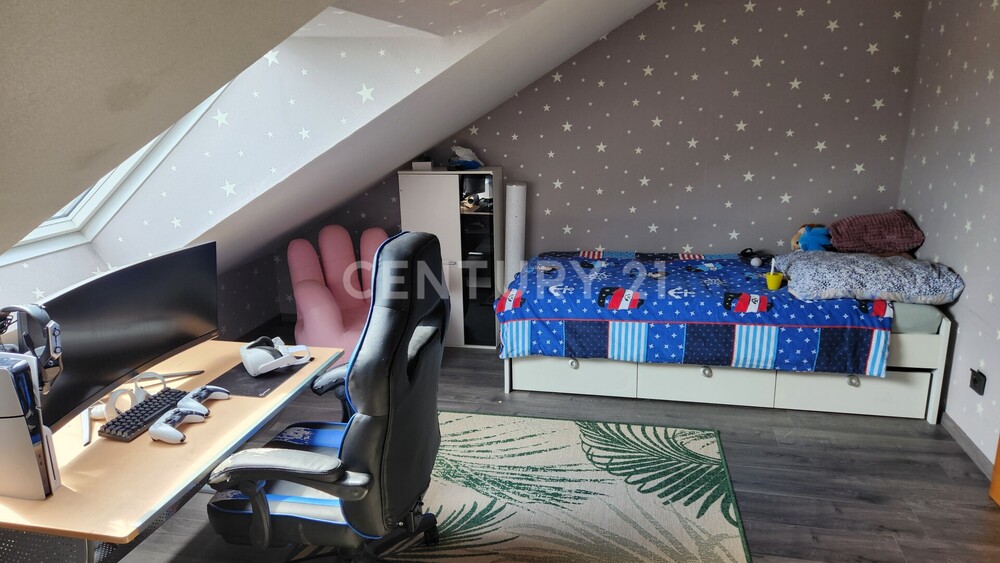 DG Büro / Kinderzimmer 1